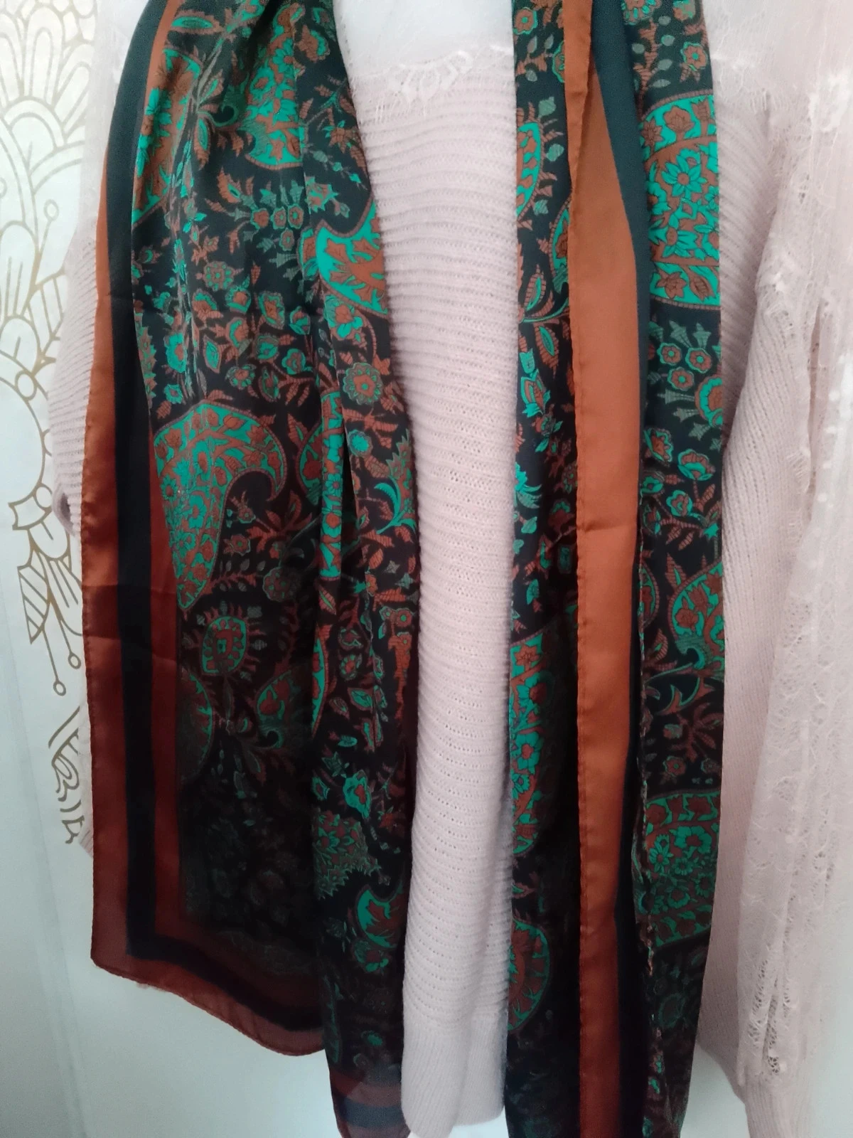 Foulard echarpe em cetim – photo 2